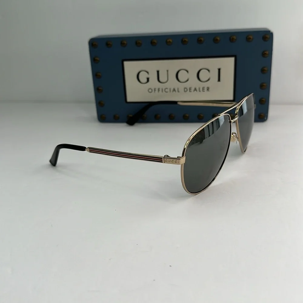 New Authentic Gucci GG0137S 002 61 Sunglasses
